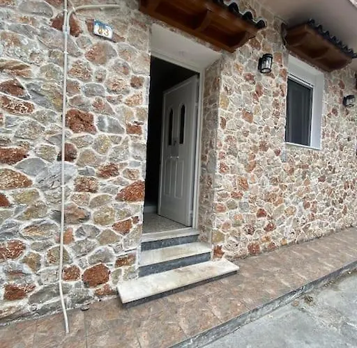 Stone House 48 M