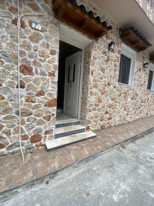 Apartment Stone House 48 M Acharnes